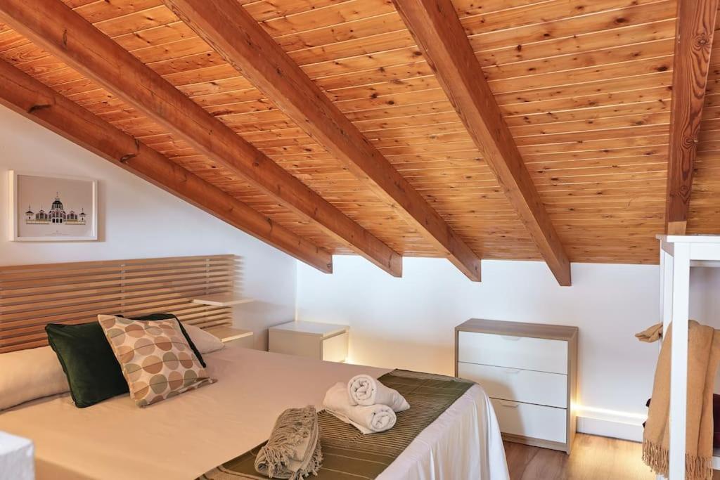 Ferienwohnung Sunny Cozy Penthouse With A Terrace At Plaza Del Carmen Valencia Exterior foto