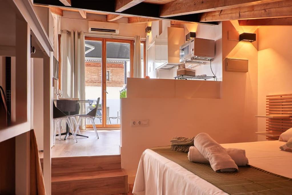 Ferienwohnung Sunny Cozy Penthouse With A Terrace At Plaza Del Carmen Valencia Exterior foto